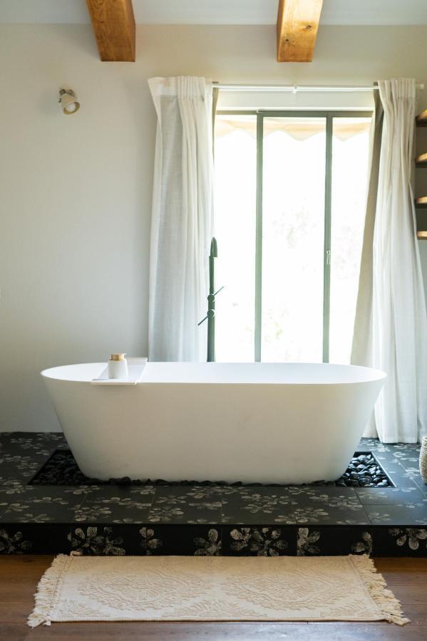 Chalet Hanahala Beramot - Boutique
